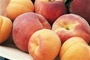Guide to Buying, Storing, and Cooking With Peaches