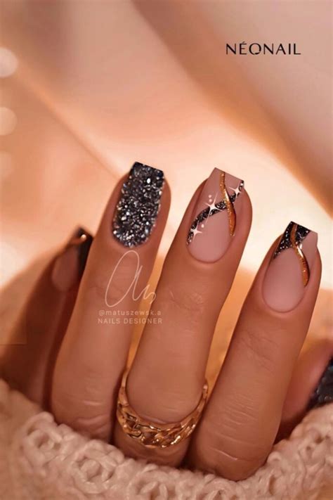 37 Must Try New Years Nails To Ring In 2024 New Years Nails New