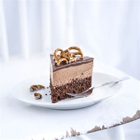 This chocolate mousse is thick, rich, creamy, and a perfect dessert for entertaining! Milk Chocolate And Malt Mousse Cake - olive magazine