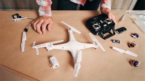 What Are Fpv Drones And How To Build Your Own One Designwanted