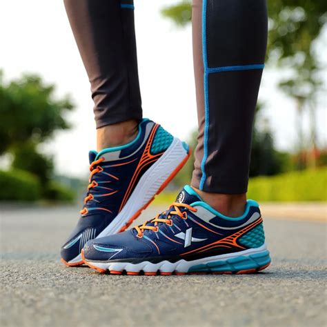 List 92 Background Images Pictures Of Running Shoes Superb