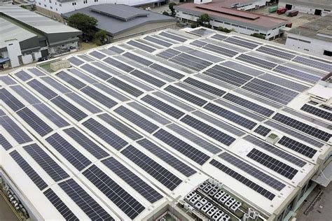 Singapore Hits 2020 Solar Deployment Target Jtc To Extend Industrial
