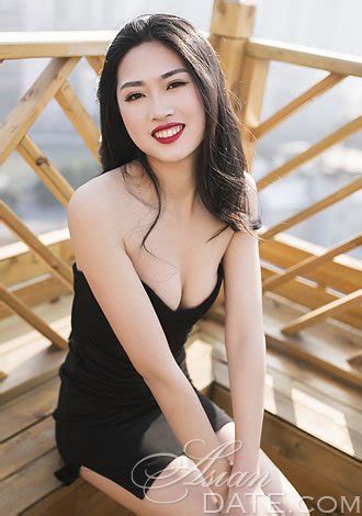 Attractive Asian Member Shiqi Ailsa From Beijing Yo Hair Color Black