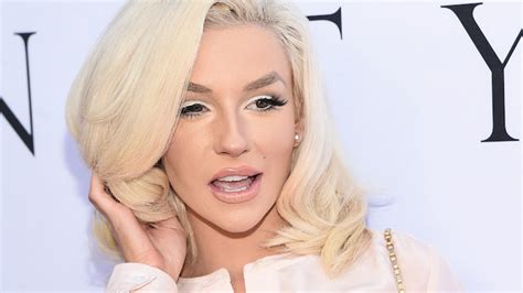 Courtney Stodden Is Living Her Best Life In A Duct Tape Bikini