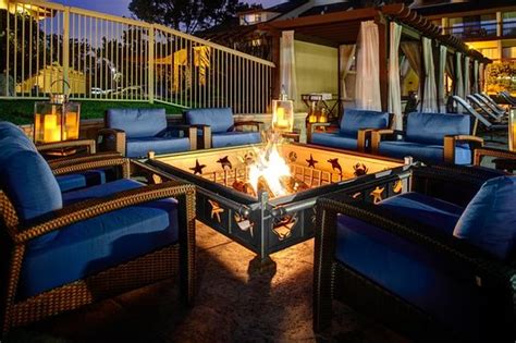 Find reviews and discounts for aaa/aarp members, seniors, meetings & government. Hilton Garden Inn Monterey - UPDATED 2017 Prices & Hotel ...