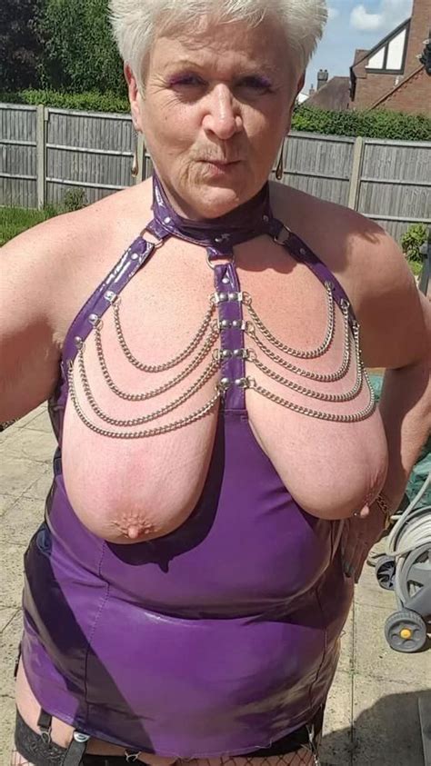 Sexy Saggy Grandma Tits Truth Or Dare Pics Homemadegrannyporn Com