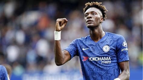 He was born on 2 october 1997 in camberwell, london, england. Tammy Abraham signs Chelsea contract extension - Longer ...