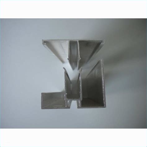 Leroy merlin is involved in improving housing and living environment of people in the world. Profil Aluminium Pour Plaque Polycarbonate Leroy Merlin ...