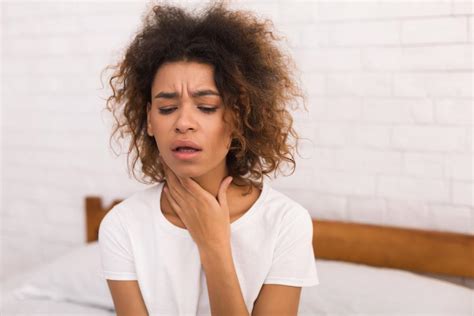 Can My Sore Throat Heal On Its Own Smartclinic Urgent Care Urgent Care