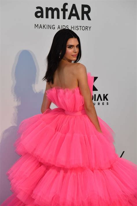 Kendall Jenner Debuts H M X Giambattista Valli Collab At Cannes Kendall Jenner Pink Dress