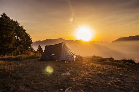 How To Find The Best Solar Powdered Tent Fan The Outdoor Adventurer