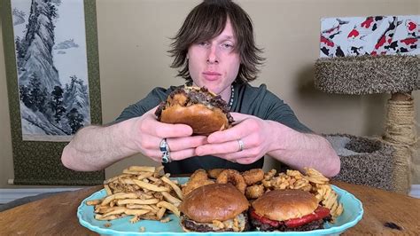 Massive 10oz Gourmet Burgers Mukbang Youtube