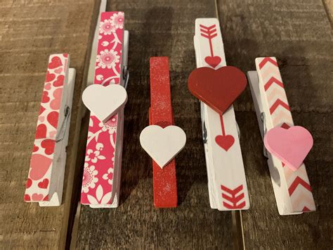 Valentines Day Clothespins Set Of 5 Etsy Diy Valentines