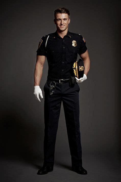 Stripper Bastian Maan Als Us Police Officer Berlin Dreamboys Com Uniforms In Hot Cops