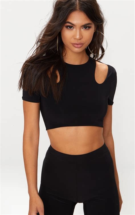 Black Slinky Cut Out Short Sleeve Crop Top Prettylittlething