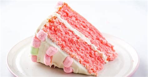 This collection is the answer to all of your lactose woes! Easy Gluten-Free Strawberry Cake Recipe - Gluten-Free Baking