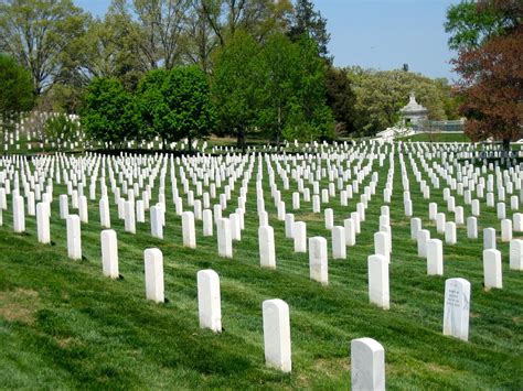 5 Of Americas Oldest And Most Famous Cemeteries