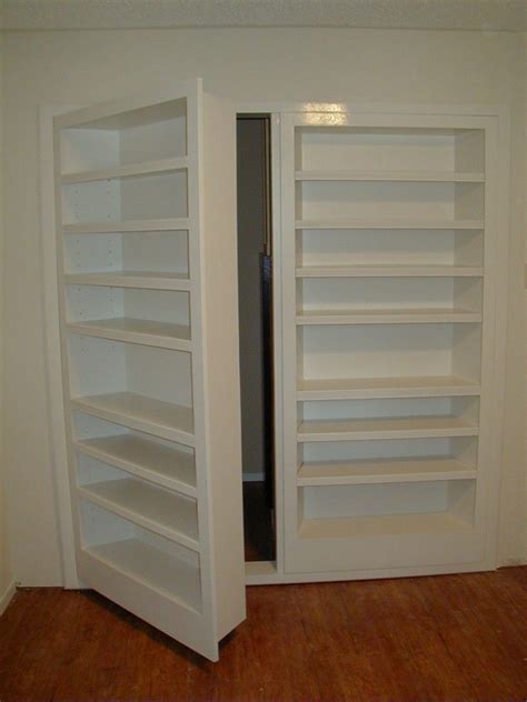 Un automobiliste veut doubler toute une file et se fait doublement punir ! Custom-built double-door secret door by Fiorenza Custom ...