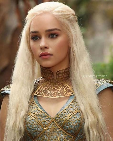 Emilia Clarke On Instagram Khaleesi Season 2 😍 🔼 🔽 Emiliaclarke