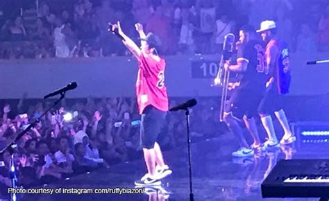 Bruno mars live 2018 full concert. Ruffy Biazon slams poor acoustics during Bruno Mars ...