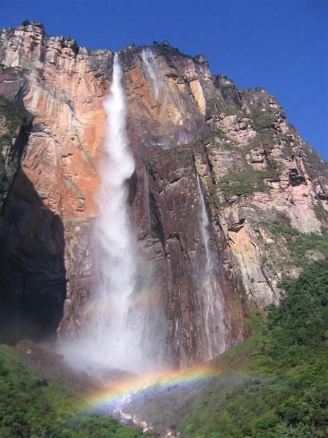 Angel Falls In Venezuela Beautiful Waterfalls Waterfall Fallen Angel