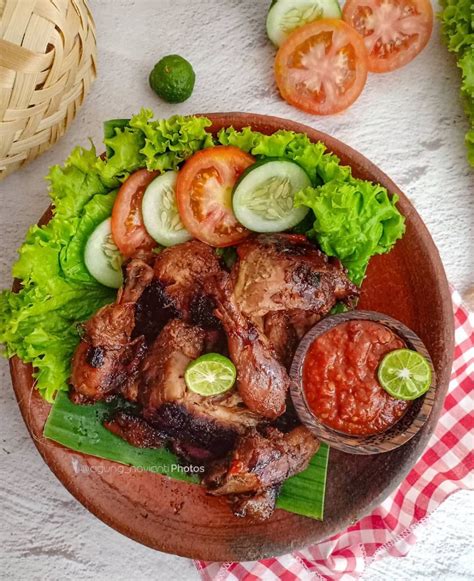 8 Makanan Khas Tahun Baru Favorit Orang Indonesia