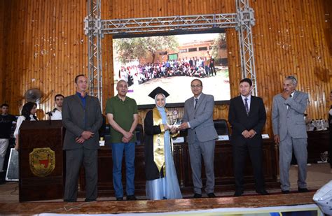 جامعة سوهاج تحتفل بتخرج الدفعة العاشرة من طلاب كلية الطب البيطري صور بوابة الأهرام