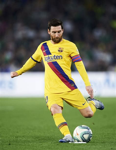 These figures are speculative, though, especially as his business interests tend not to be widely. Lionel Messi Net worth, Salary & Endorsements 2020 - Sportskeeda