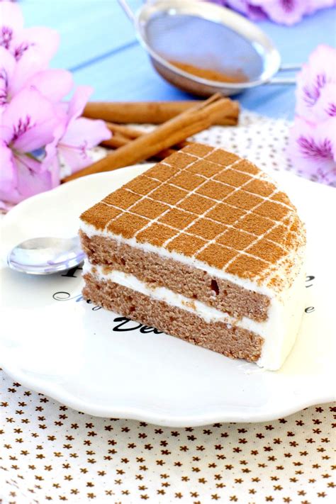 Que delicioso comerlos y prepararlos. Cómo hacer TARTA de CANELA casera con BIZCOCHO | Tartas ...