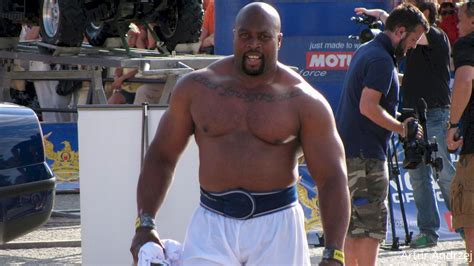 Even after shaw set the record with a keg toss of 7.75 meters. Who Are The World's Strongest Masters?