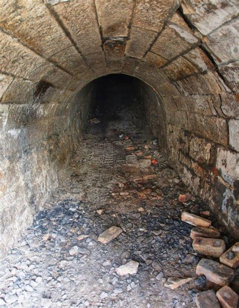 Edinburgh Castles Secret Tunnel Network Urban Ghosts