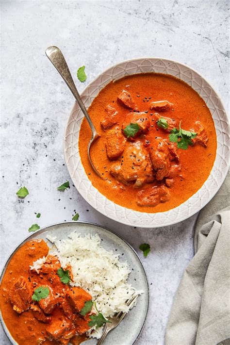 This version was adapted from amandeep sharma, a young kitchen hand at the restaurant attica, in melbourne, australia, who used to make it for staff meal. Butter Chicken Curry (Takeaway Restaurant Style)