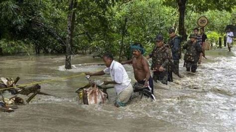 Assam Floods Over 26 Lakh People Affected Across Several Districts 89 Dead So Far India Tv
