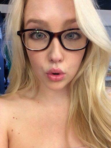 Samantha Beautiful Face Girls With Glasses Blonde