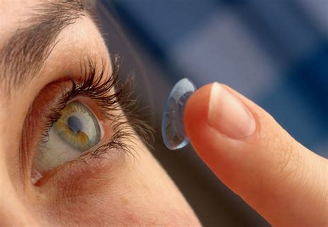Tips Pemakaian Contact Lens Dengan Lebih Betul Tak Perlu Pedih Mata