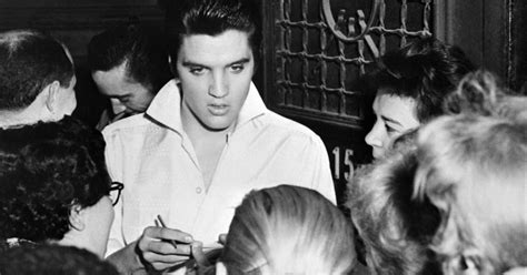 Elvis Presley Crypt Going On Auction Block Cbs Los Angeles