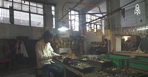 Video This Alley In Meerut Produces 90 Of Indias Brass