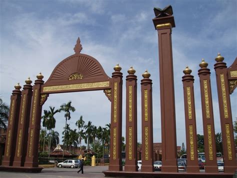 In the current list of deals available, prices start at and can rise to for return flights. Kota Bharu - Travel guide at Wikivoyage