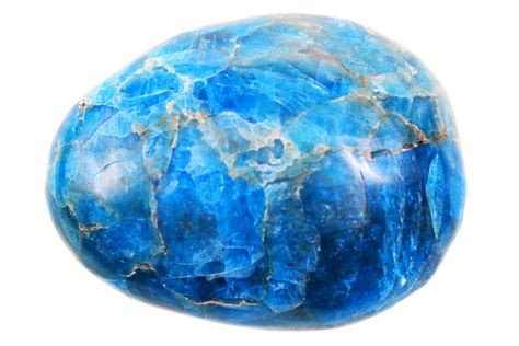 Blue Apatite Meanings Properties And Powers The Complete Guide