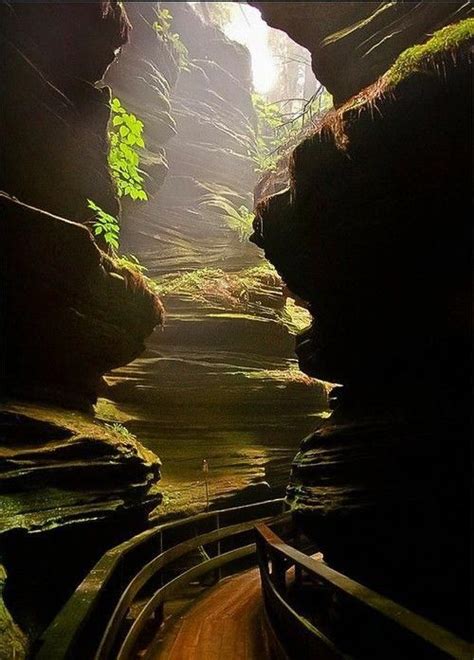 Witches Gulch Wisconsin Dells Wi Caves With Sunlit Gaps In The
