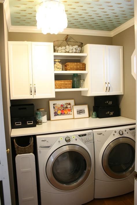 Make your small laundry room the most serene and organized space in your home with these efficient storage solutions and decorating tips to make laundry day your favorite day of the week. The Boutons: Laundry Room