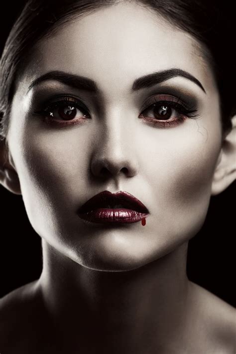 40 Best Vamp Makeup Images On Pinterest Make Up Looks