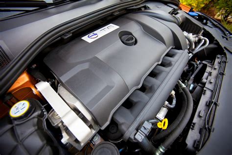 Volvos Powerful T6 Engine Wins Prestigious Wards 10 Best Engines
