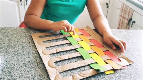 Weaving Using Cardboard And Coloured Paper Youtube