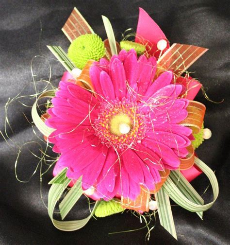 Hot Pink Gerbera Corsage Diy Bridal Bouquet Gerber Daisy Wedding