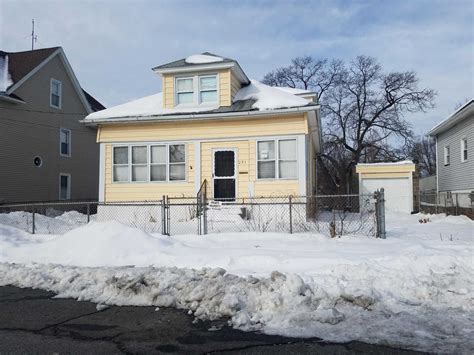 Study: Connecticut among five worst for foreclosures