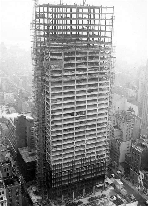 Seagram Building In New York By Mies Van Der Rohe Archeyes New