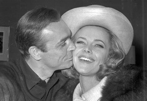 Honor Blackman Who Played Bonds Pussy Galore Dies At 94
