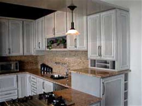For the best paint for kitchen cabinets, we recommend the satin finish which provides luster. Kitchen Cabinets