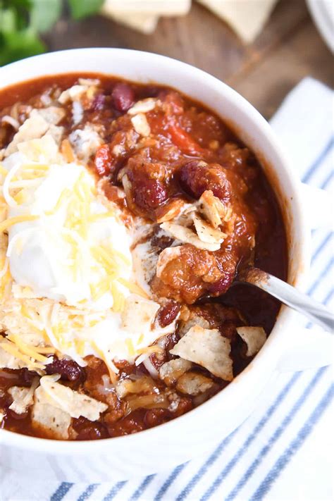 Classic Slow Cooker Chili Recipe Mels Kitchen Cafe